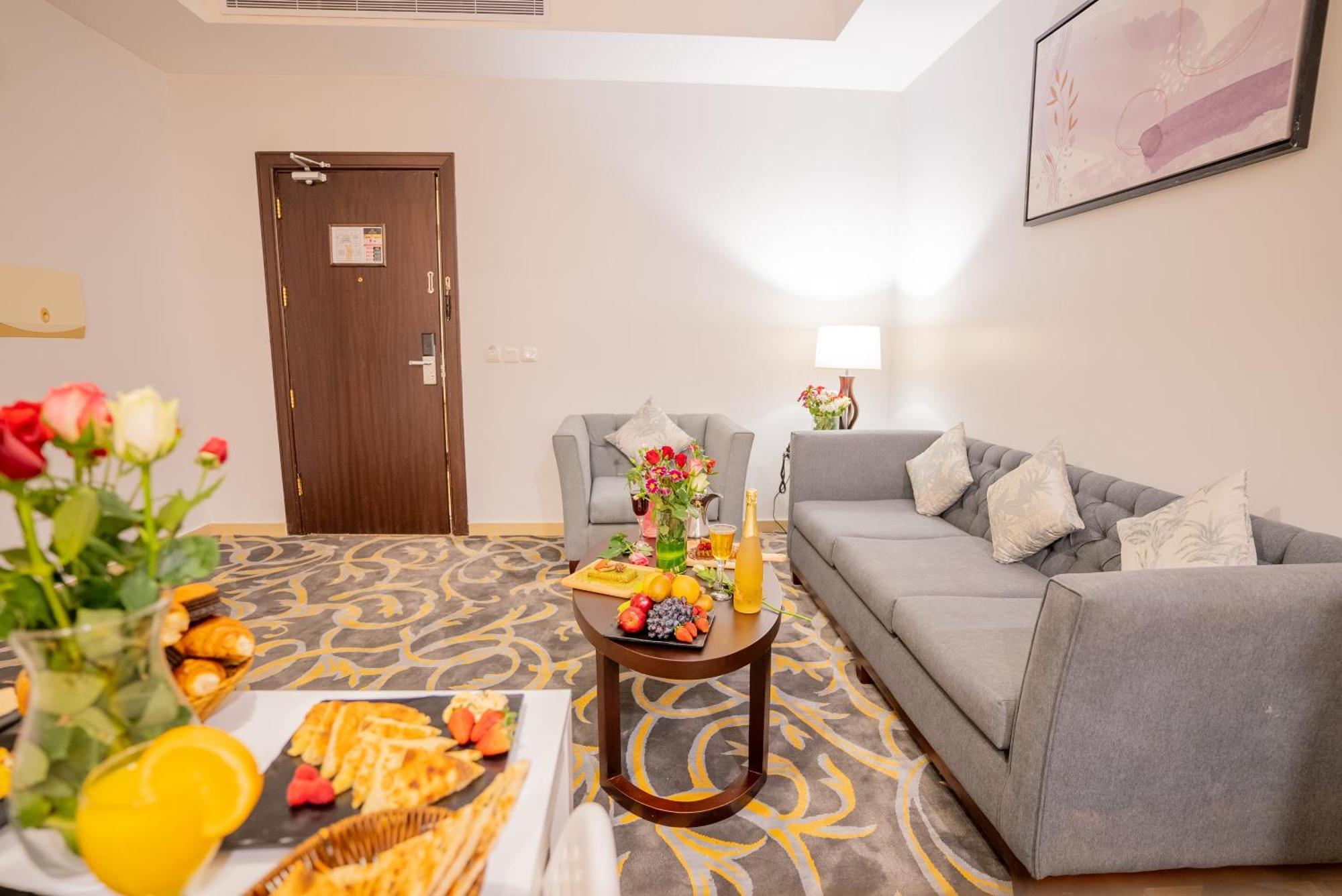 Laten Suites Al Naseem 제다 외부 사진