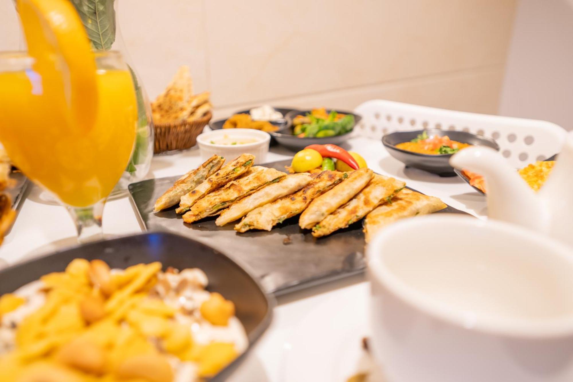 Laten Suites Al Naseem 제다 외부 사진